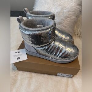 UGG Size 8 Classic Mini Mirror Ball Ankle Boots-Sequin Bling. P